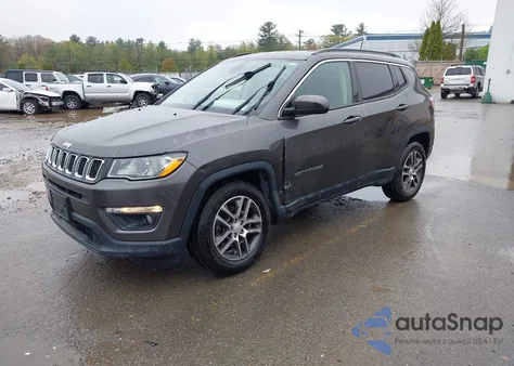 2018 Jeep Compass Latitude 4X4 из США, поврежденный, VIN 3C4NJDBB5JT112368